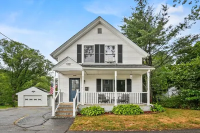 475 Pleasant Street 1