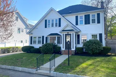 131 Damon Rd