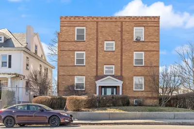 31 Chestnut St #5 1