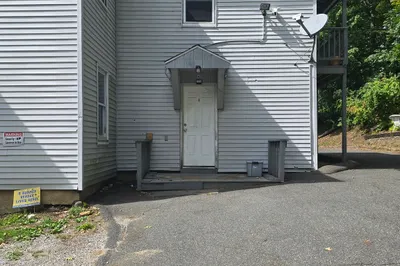 166 W Main St #4 1
