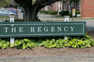 12 Regency Park Dr #12 1