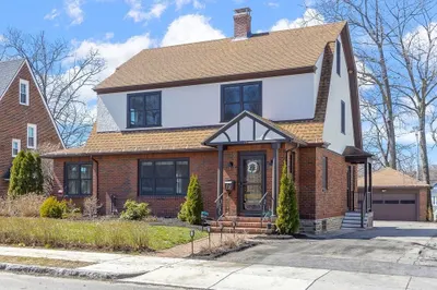 75 Longfellow Rd 1