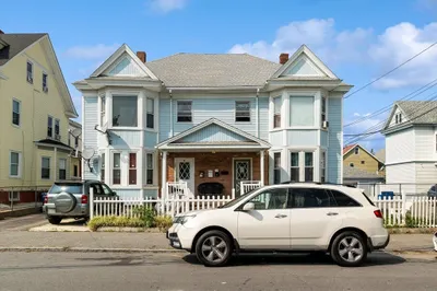 100 Bailey St #3 1
