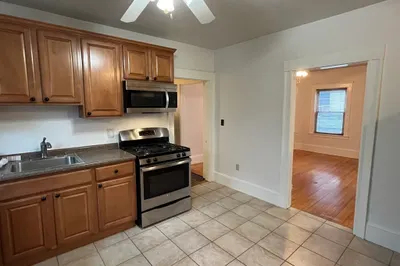 25 Amaranth Ave #2