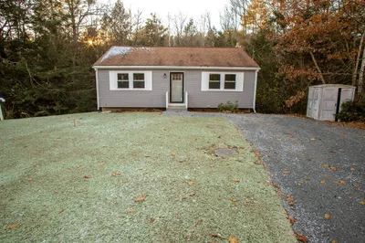 7 Iriquois Dr 1