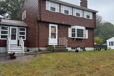 34 Grace Dr 1
