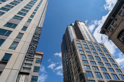 41 Lagrange Street #1809 1