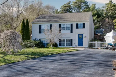 296 Raymond Rd