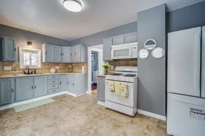58 Bevier St