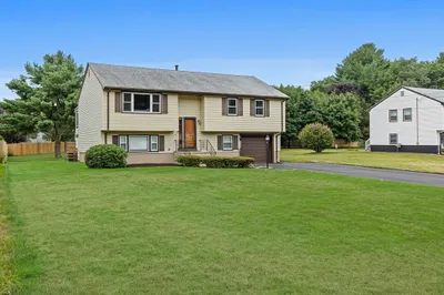 19 Maple Road