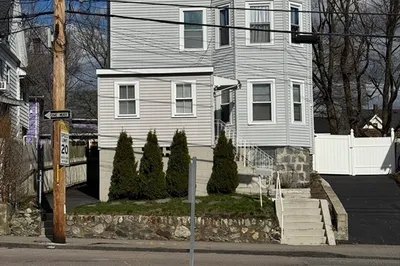 630 Metropolitan Ave #3 1