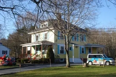 634 Broadway 1