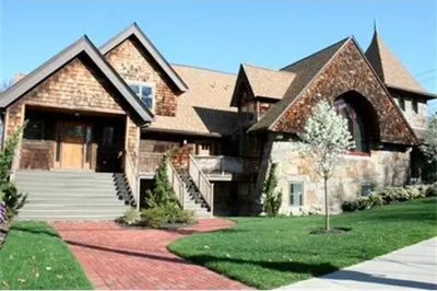 157 Beale Street #3 1