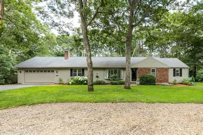 25 Naushon Circle 1