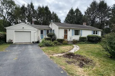 66 Harlow Drive 1