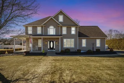 303 Munger Hill Rd 1