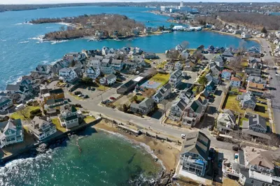 22 Beach Ave 1