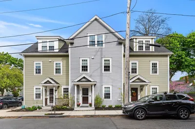 106 Bridge Street #7 1