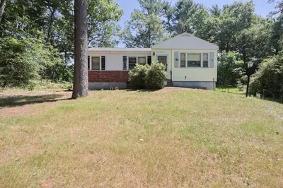 194 Indian Ln