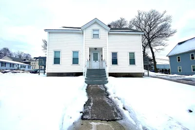 82 Mill St