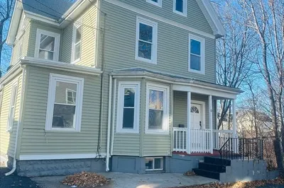 10 Cypress Pl 1