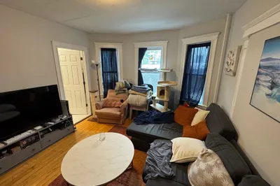 9 Burnham St #1 1