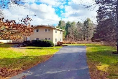 238 Brewer St 1