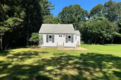 68 Chestnut St 1