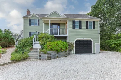 24 Blueberry Avenue 1