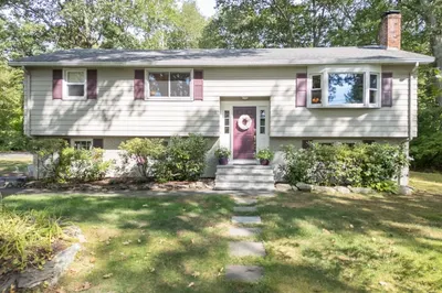 16 Crooked Spring Rd 1