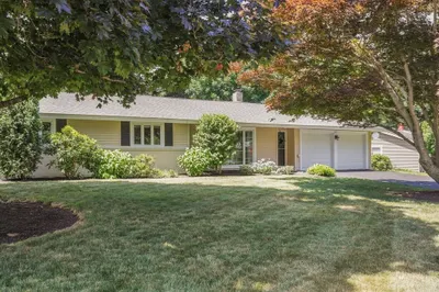 27 Wentworth Rd
