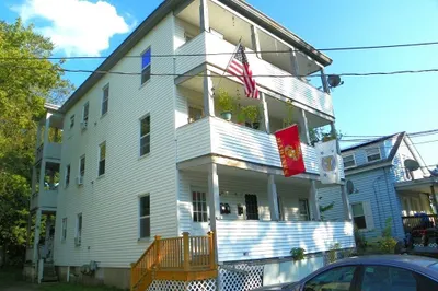 27-29 Webster St