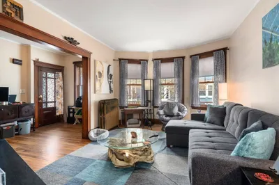 18 Kingsboro Park #1