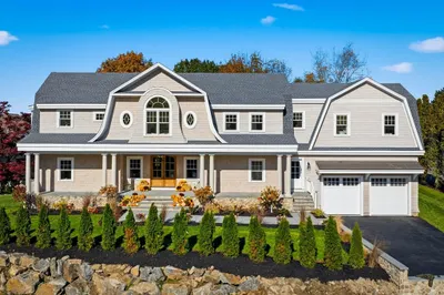 2 Beacon Hill Road 1