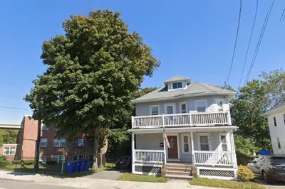 684 Washington St #2 1