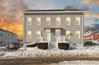 44 StArk Ave #A