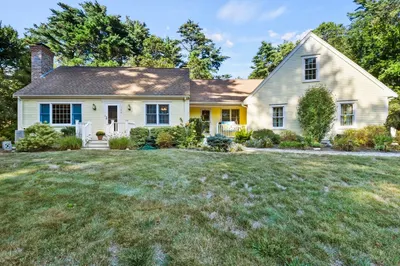 122 Quanapoag Rd 1