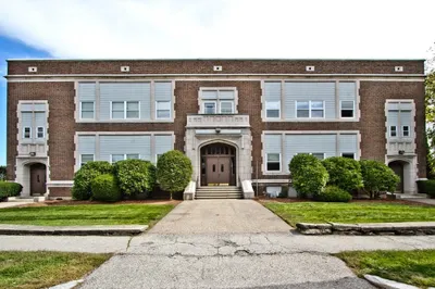 21 Middlesex Ave #102 1