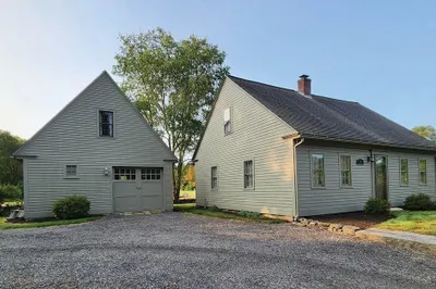 396 Elmwood Ave