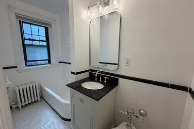 247 Chestnut Hill Ave #31 1