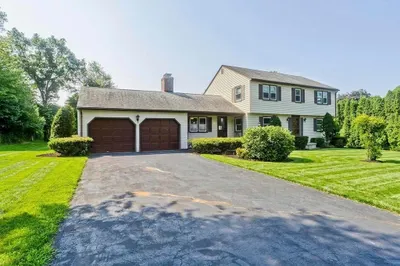 15 Fernwood Dr 1