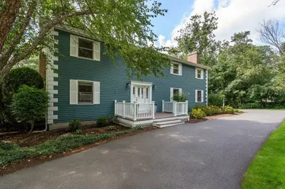 429 Warren St 1