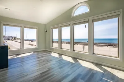 449 Ocean Boulevard #215 1