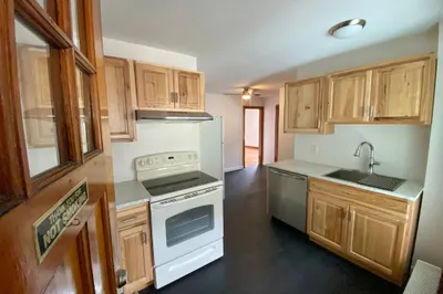 221 Mechanic St #2 1