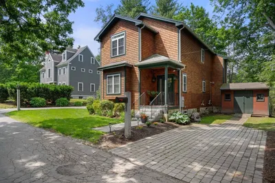 106 Edgemoor Ave 1
