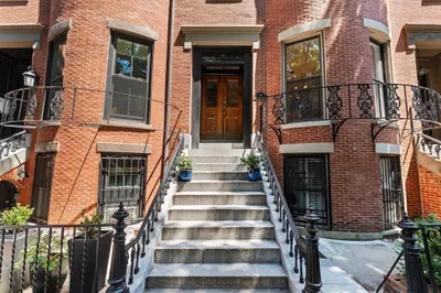 79 Waltham St #2