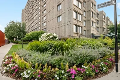 1731 Beacon St ##202 1