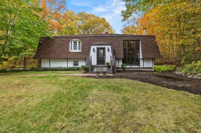 64 Ridgehill Rd 1