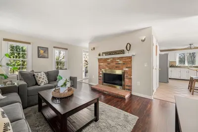 33 Billington Sea Rd 1