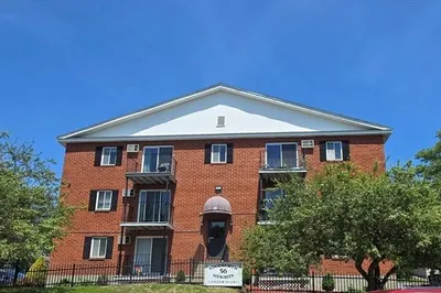 56 Edgeworth Street #14 1